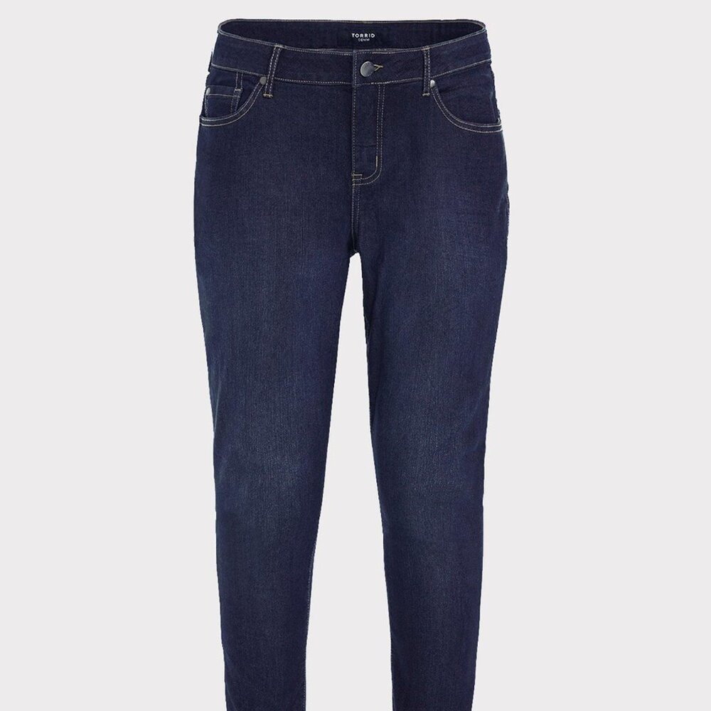 NEW Torrid Curvy Super Stretch High-Rise Jean 16R
